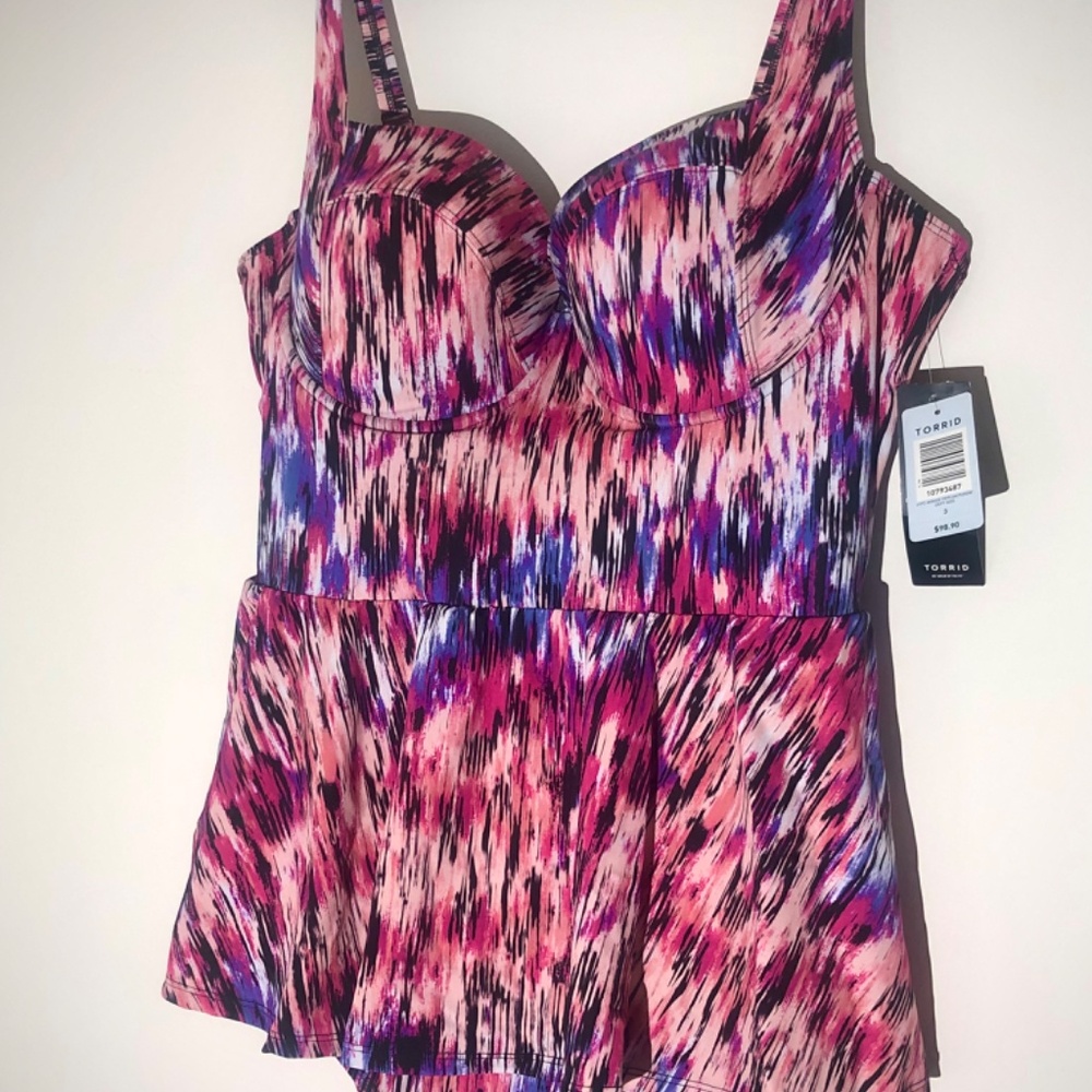 Torrid plus Size Swimsuit - Picture 2 of 3